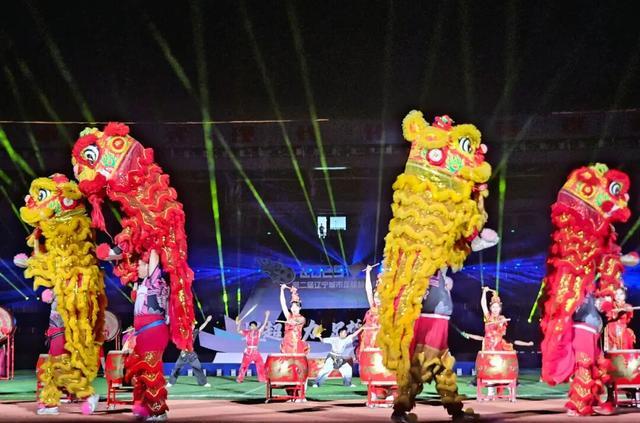 开云体育app-2比0！“辽超”揭幕战“鸡架PK麻辣拌”，沈阳胜！