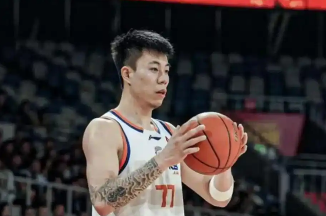 开云体育-22分钟砍22分！辽宁冠军前锋换队仍克广东 还能当冲冠大腿？